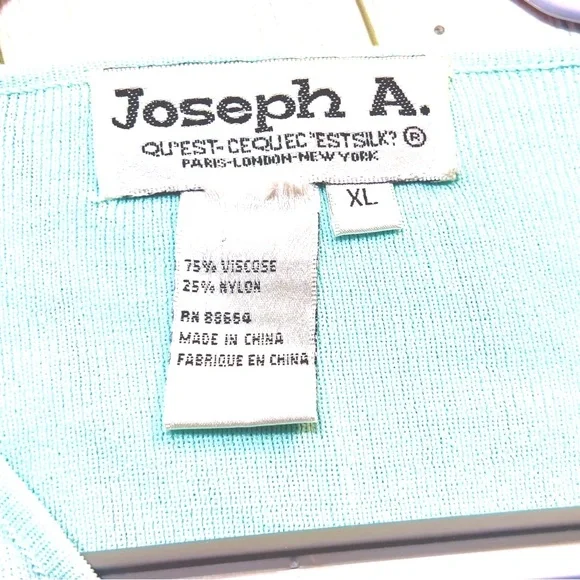 Joseph A Sky Blue Knit Hem Blouse - Picture 6 of 13